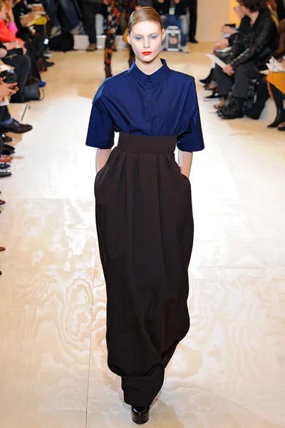 Look 29